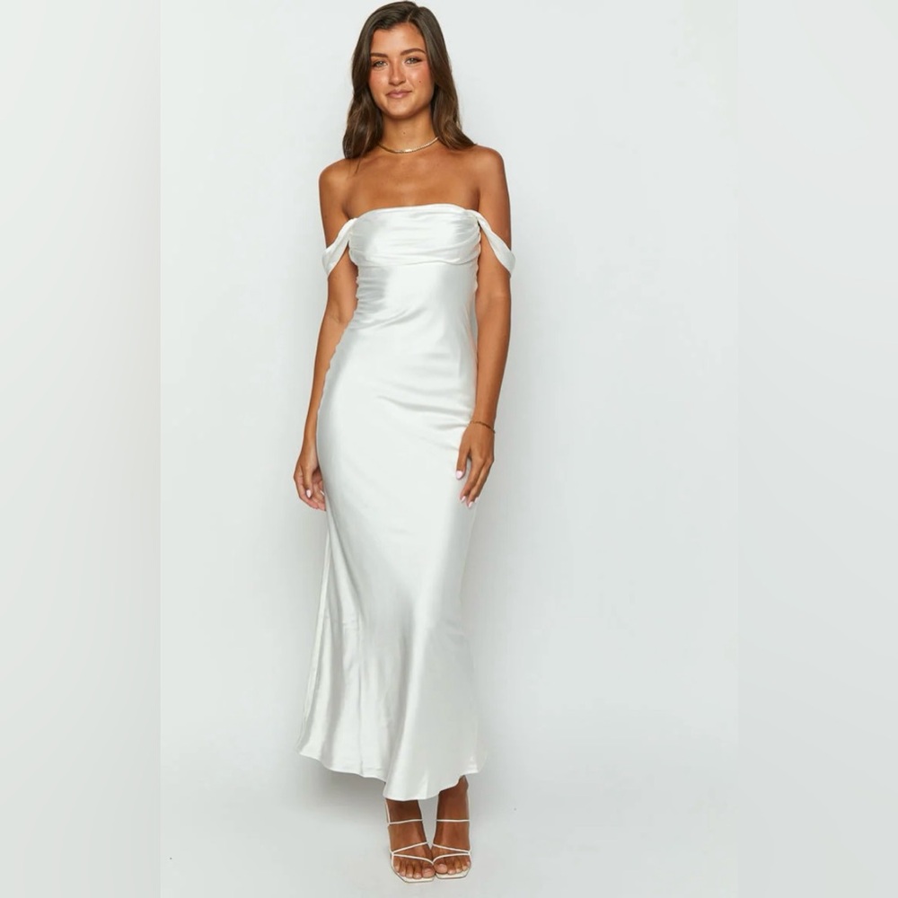 Beginning Boutique White Dress